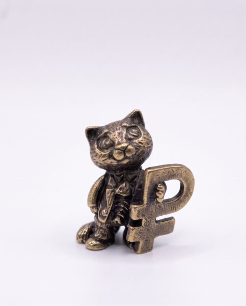 Кот с рублем миниатюра